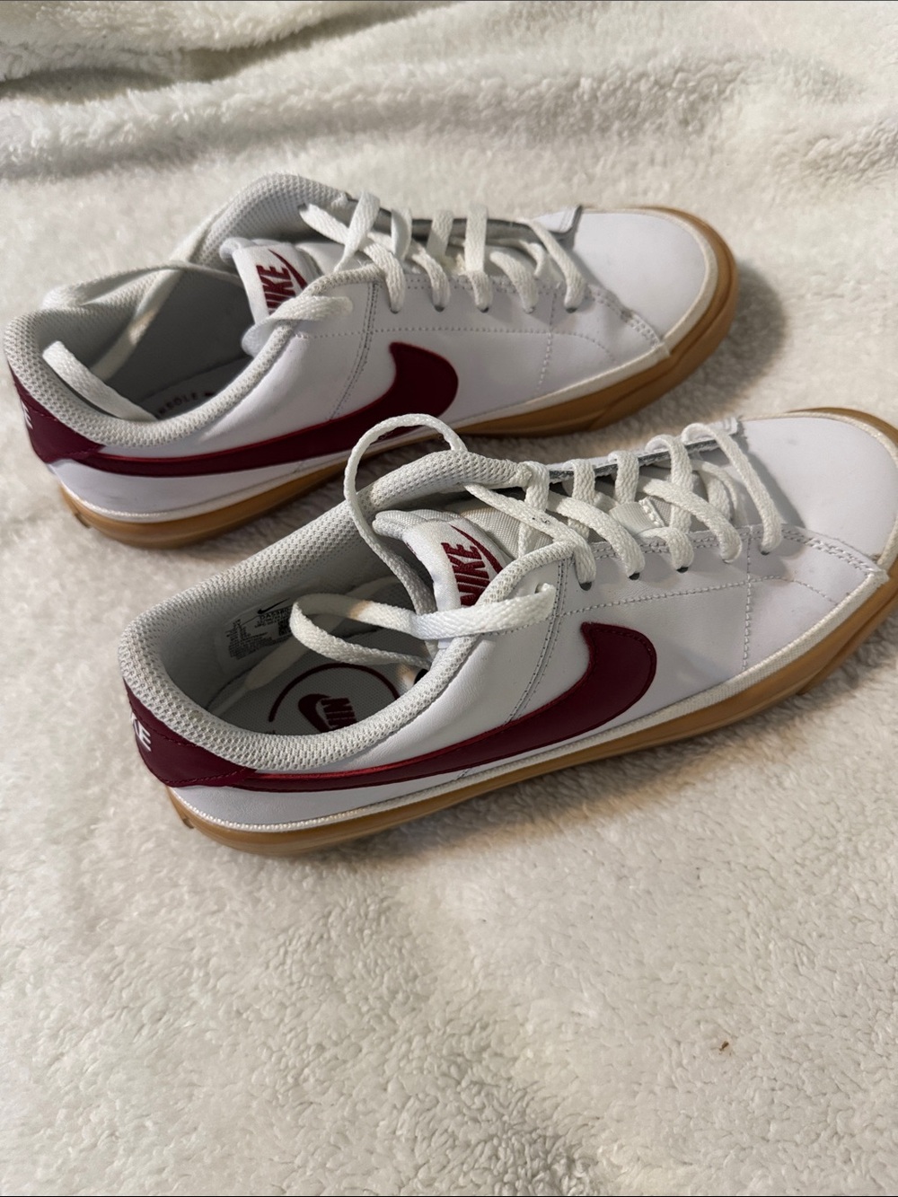Nike White Sneakers with Burgundy Swoosh and Gum Sole